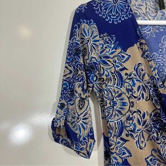 BCBGMaxAzria Adele Printed Royal Blue Roll Tab Wrap Dress - Picture 6 of 8